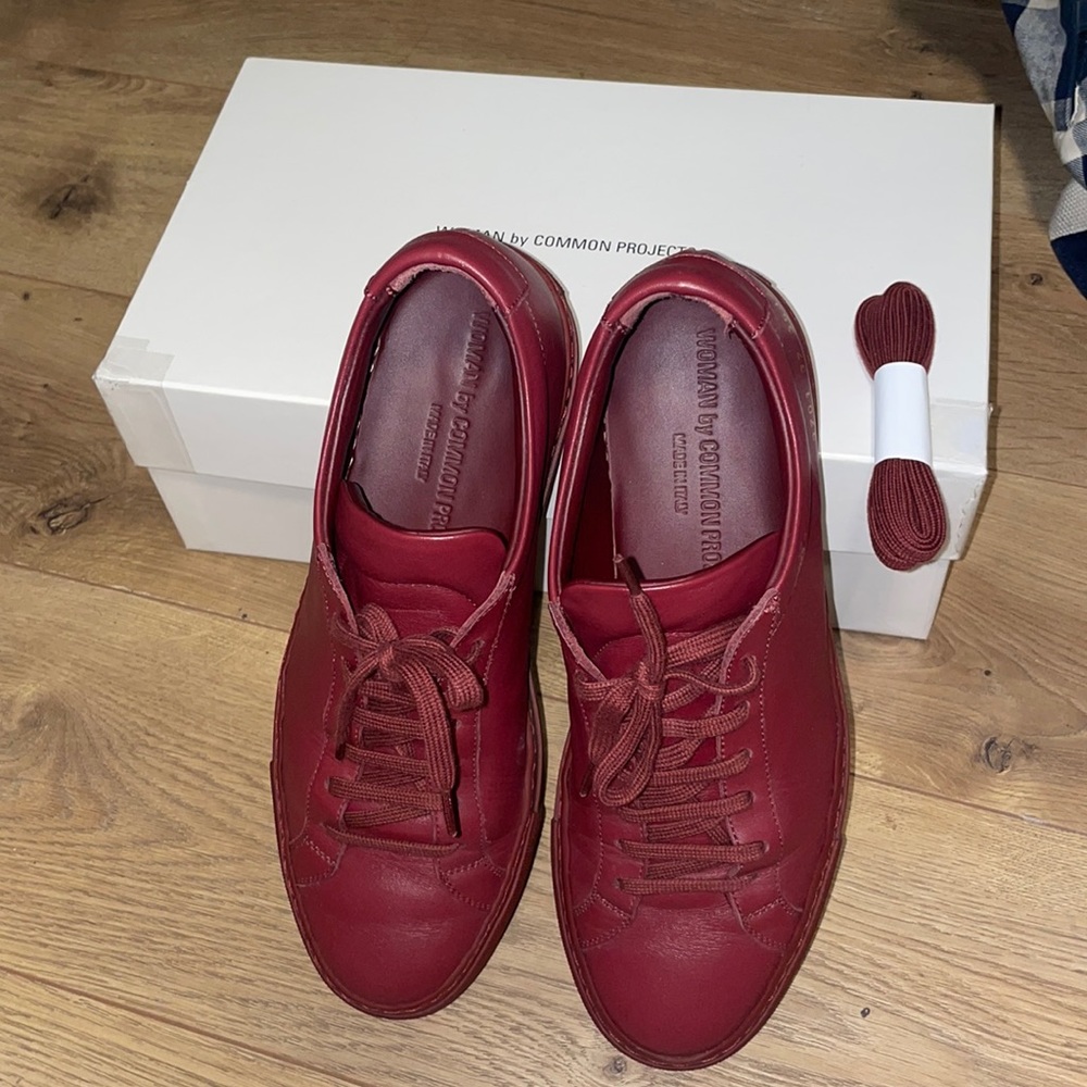 Women by Common Projects in size 37